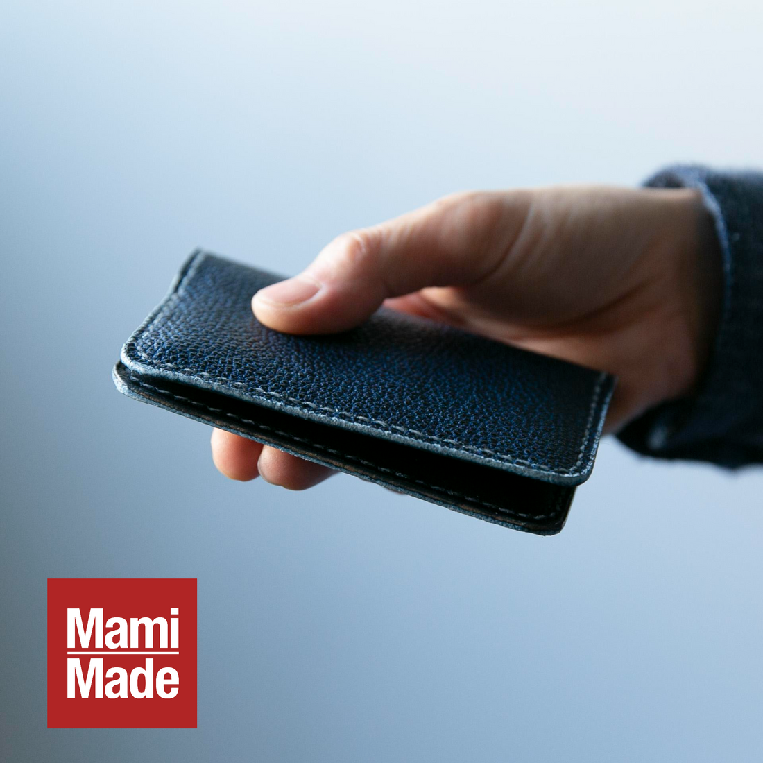 【Mami Made】Kurozan Leather Card Holder – Samurai Leather for the Modern Day | 黒桟革名刺入れ – 革の侍、日常に降り立つ