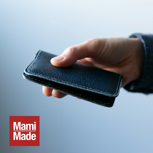 【Mami Made】Kurozan Leather Card Holder – Samurai Leather for the Modern Day | 黒桟革名刺入れ – 革の侍、日常に降り立つ