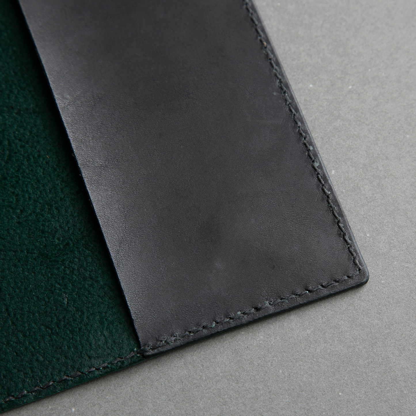 牛革ブックカバー | 黒桟革 | MamiMade