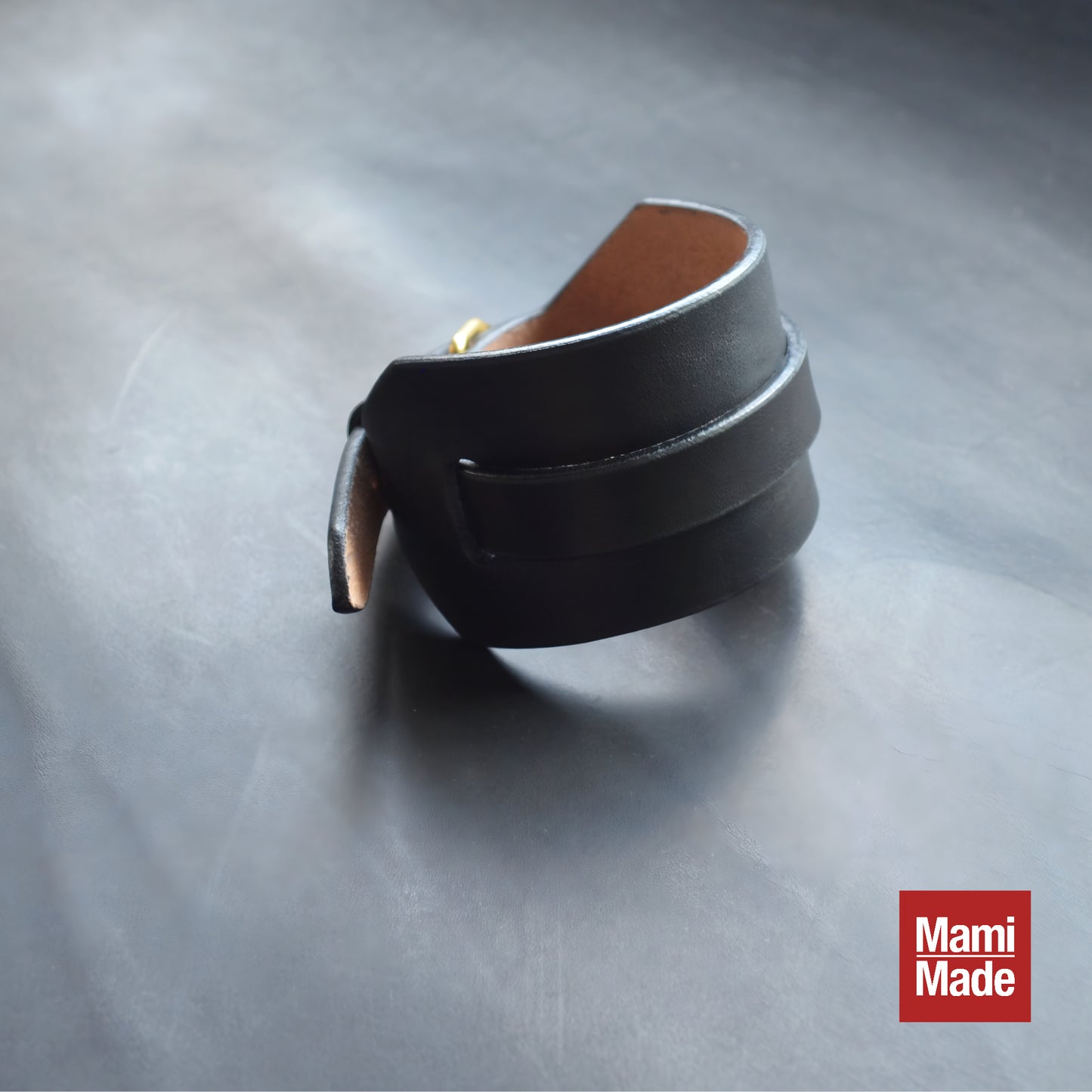 レザーブレスレット|本革|牛革|バングル|日本製|MamiMade