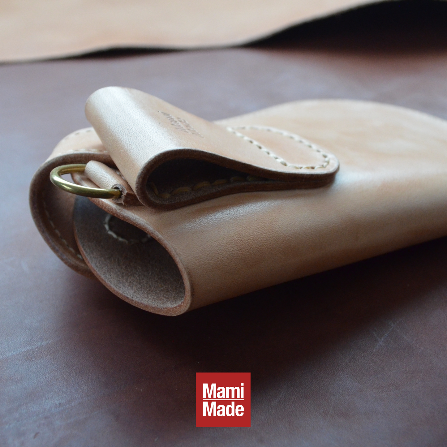 レザー スマホホルダー|牛革|MamiMade 革製スマホケース|ベルト装着タイプ