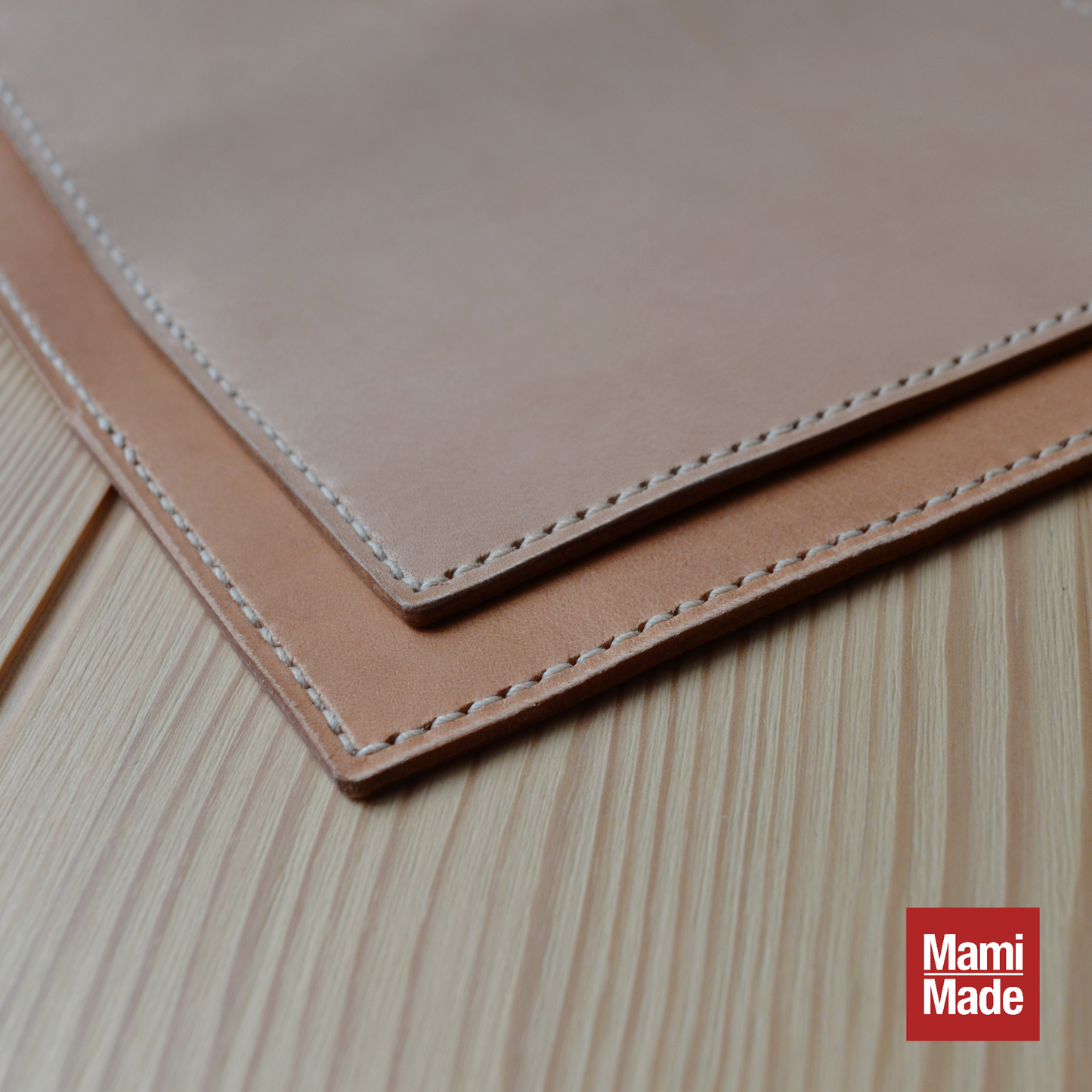 本革ブックカバー 文庫本サイズ|イタリアンレザー エルバマット ナチュラル