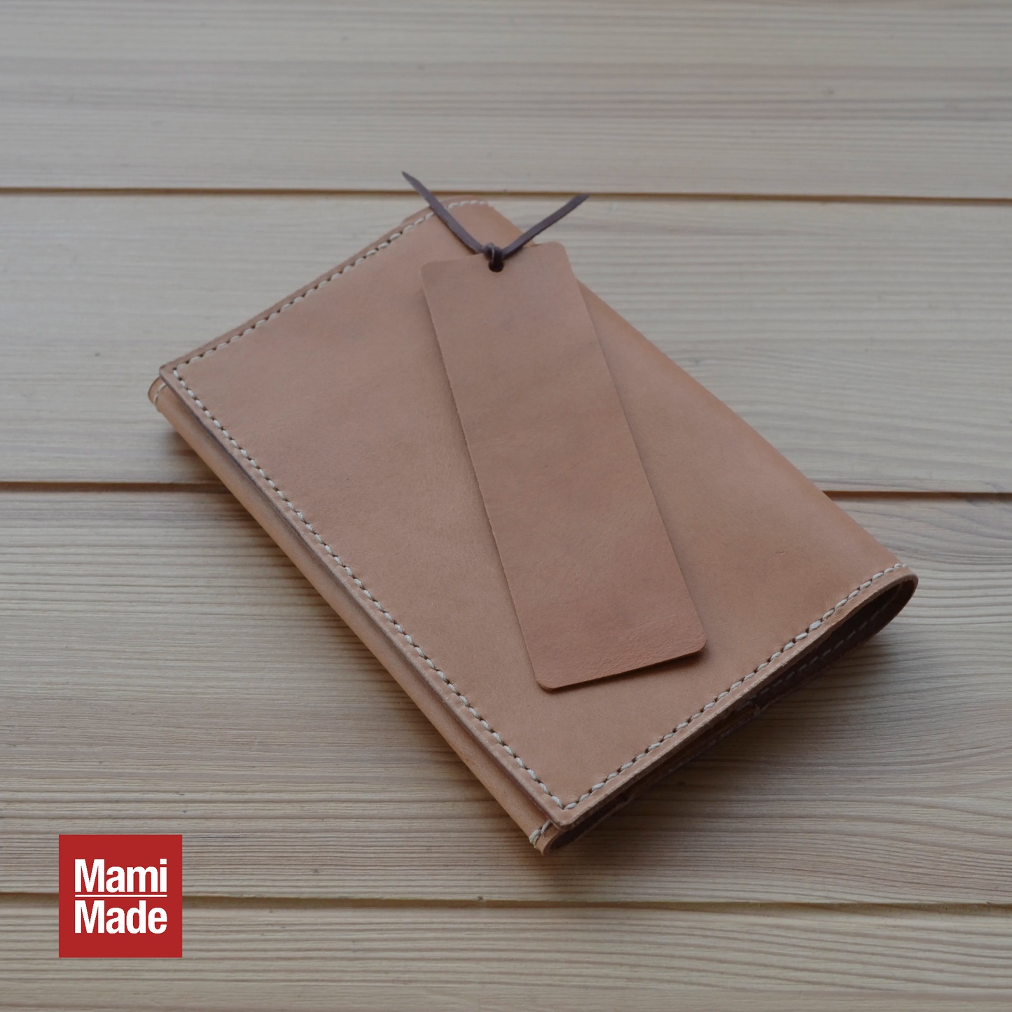 本革ブックカバー 文庫本サイズ|イタリアンレザー エルバマット ナチュラル