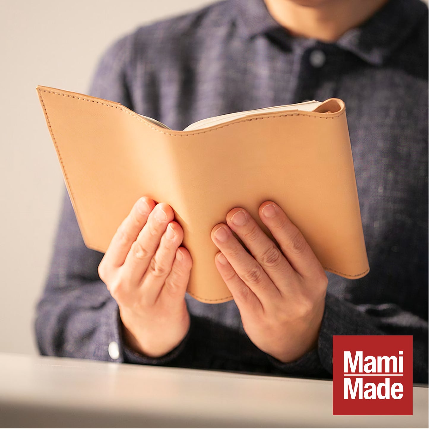 本革文庫ブックカバー(しおり付き)|ハヤカワトール|育てる革の物語|MamiMade