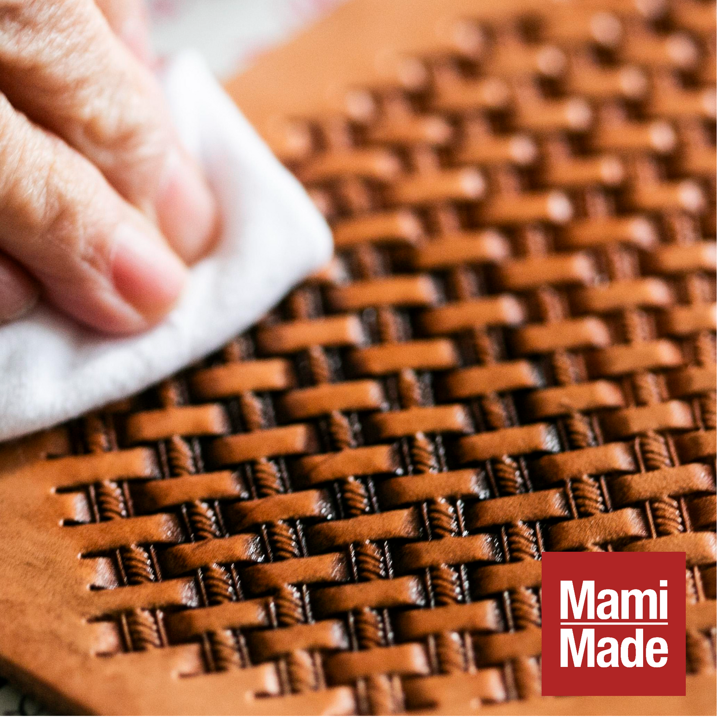 レザー スマホホルダー|牛革|バスケットスタンプ|MamiMade|革製スマホケース|S/M/L オーダーメイド対応