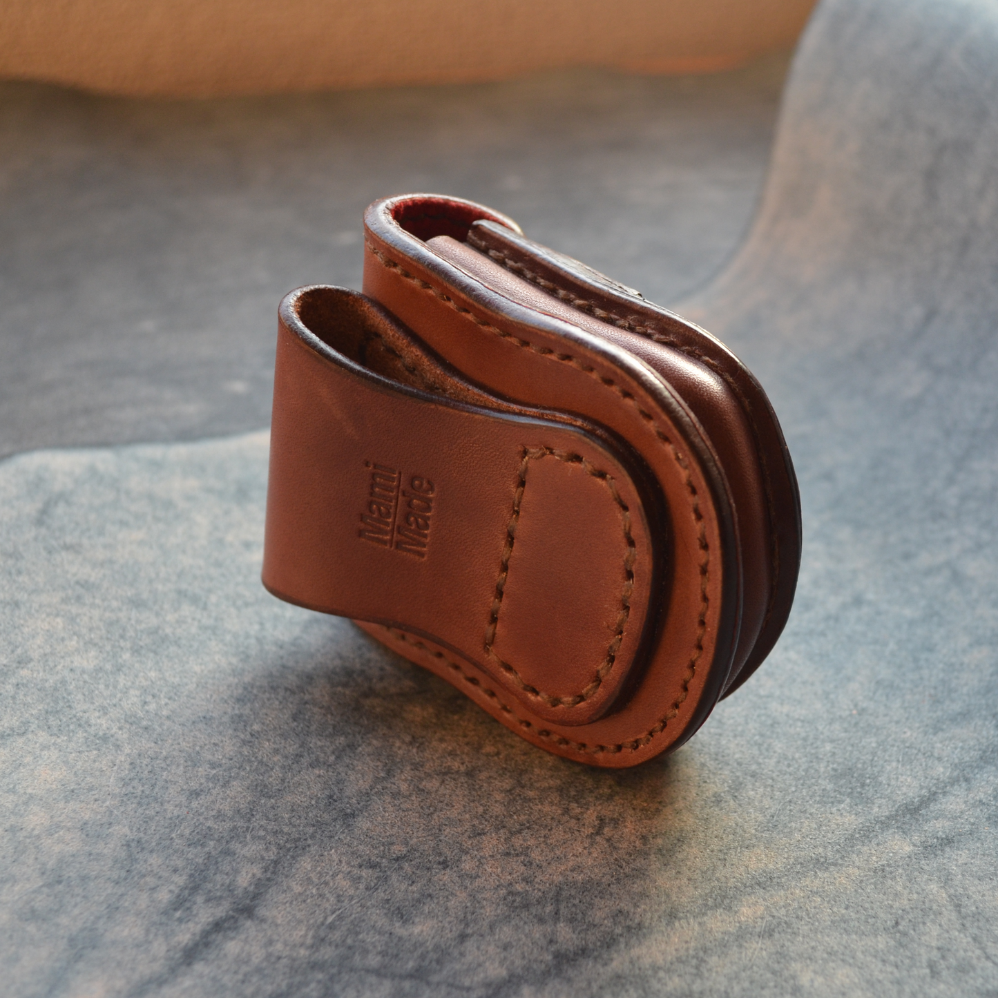 懐中時計ケース｜本革・差込錠なし｜手縫い仕立て | MamiMade | 育てる革物語