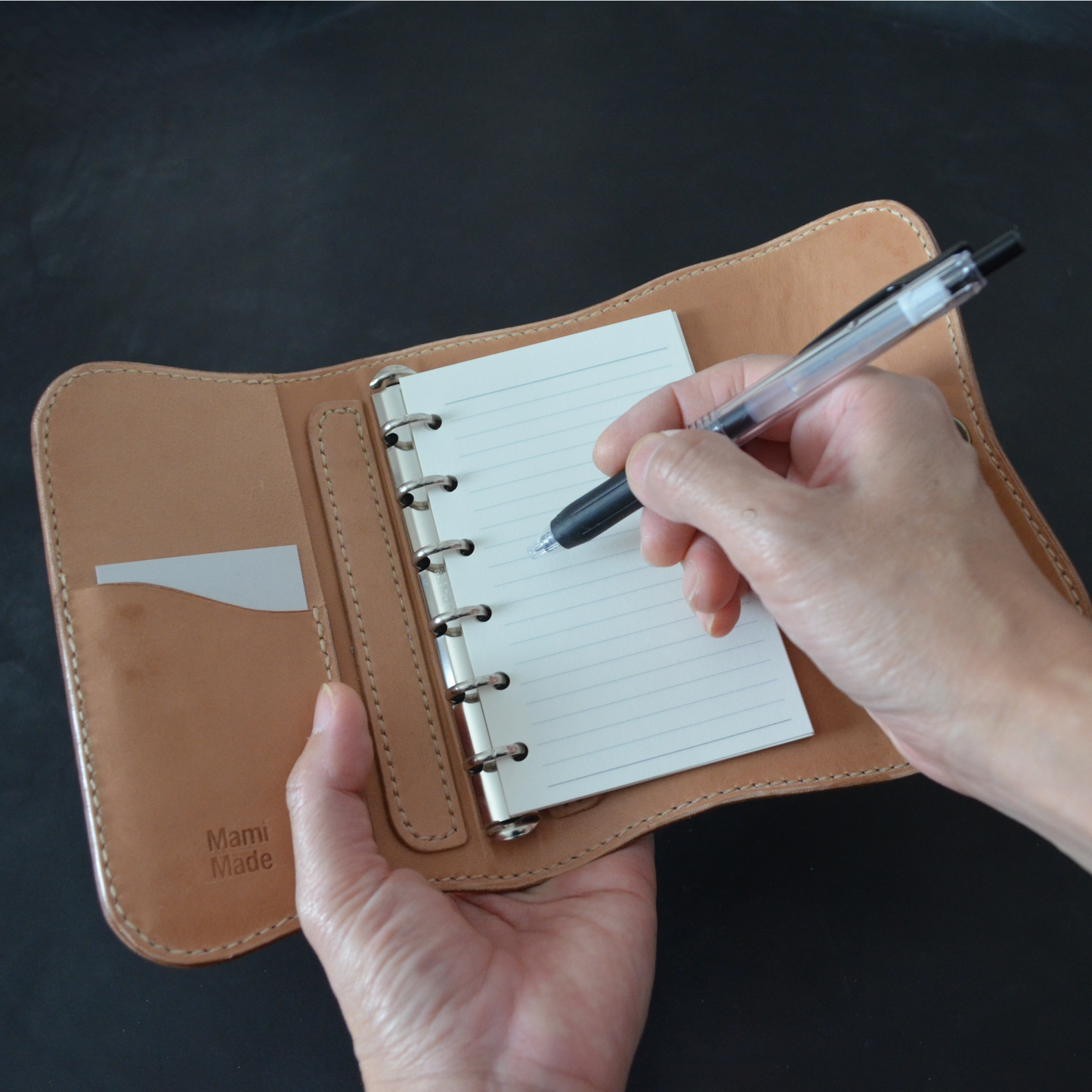 システム手帳 ミニ6穴 革 牛革 ヌメ革 日本製｜Leather Planner Mini 6 Ring – MamiMade