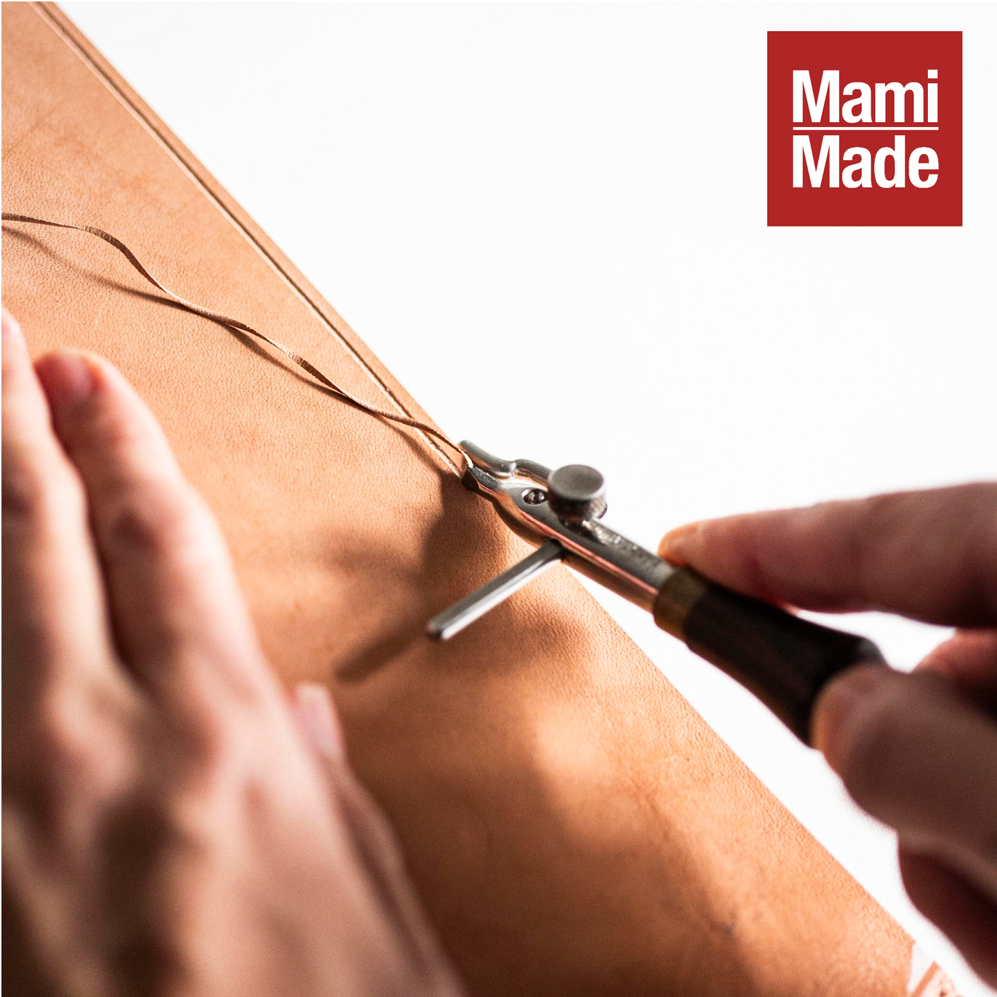 レザー スマホホルダー｜牛革｜MamiMade 革製スマホケース｜ベルト装着タイプ