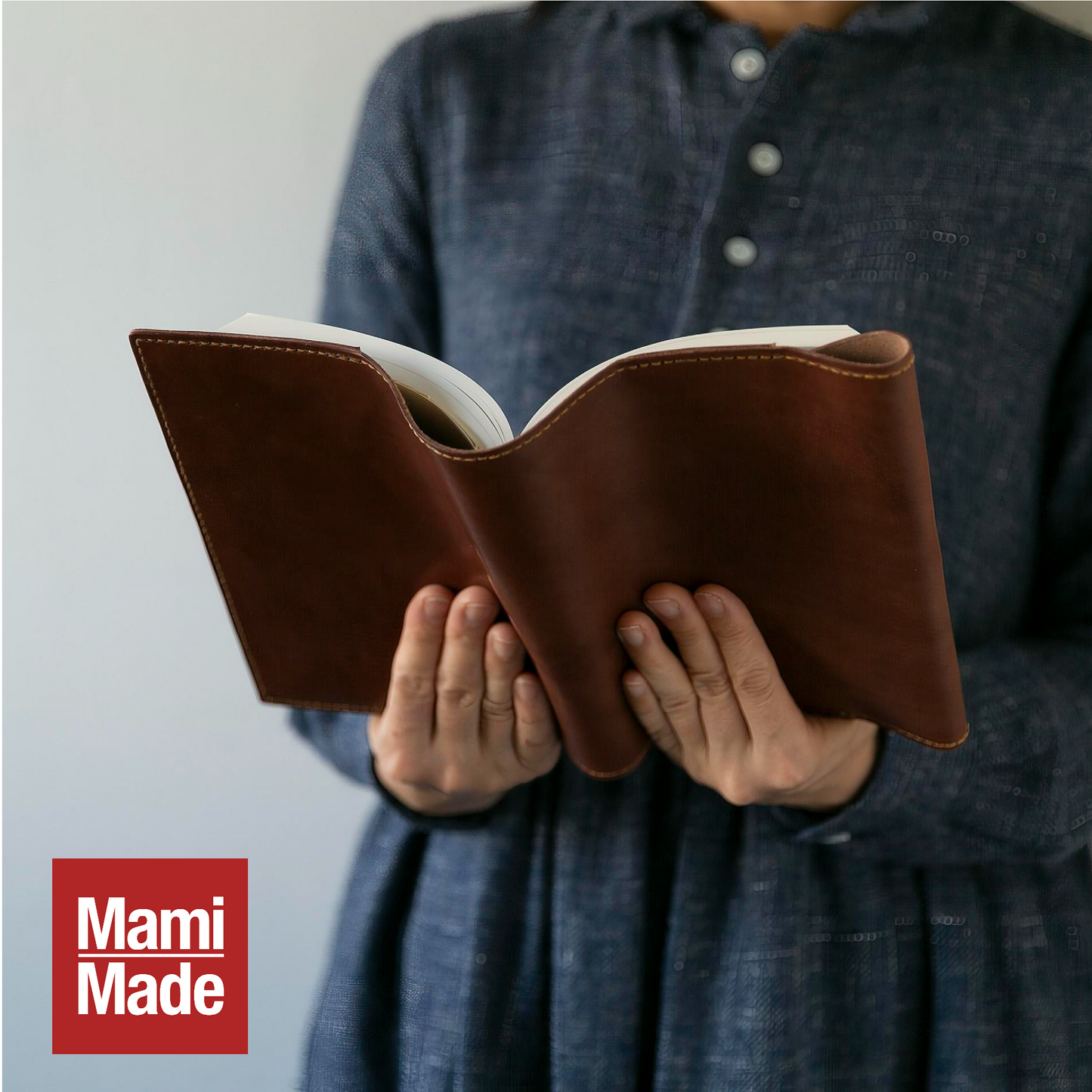 本革ブックカバー A5サイズ｜しおり付き｜牛ヌメ革｜育てる革の物語｜MamiMade